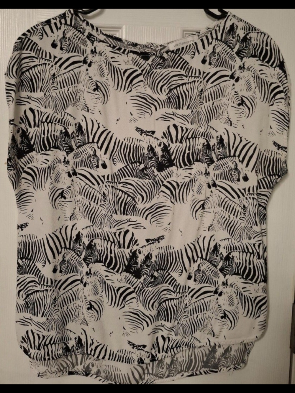 Liz Claiborne Black and White Zebra Pattern Short Sleeve Shirt